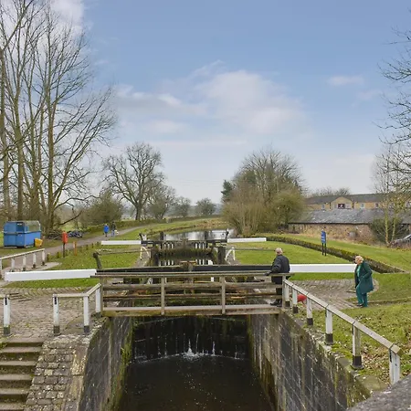 Auntie Mary's * Kildwick